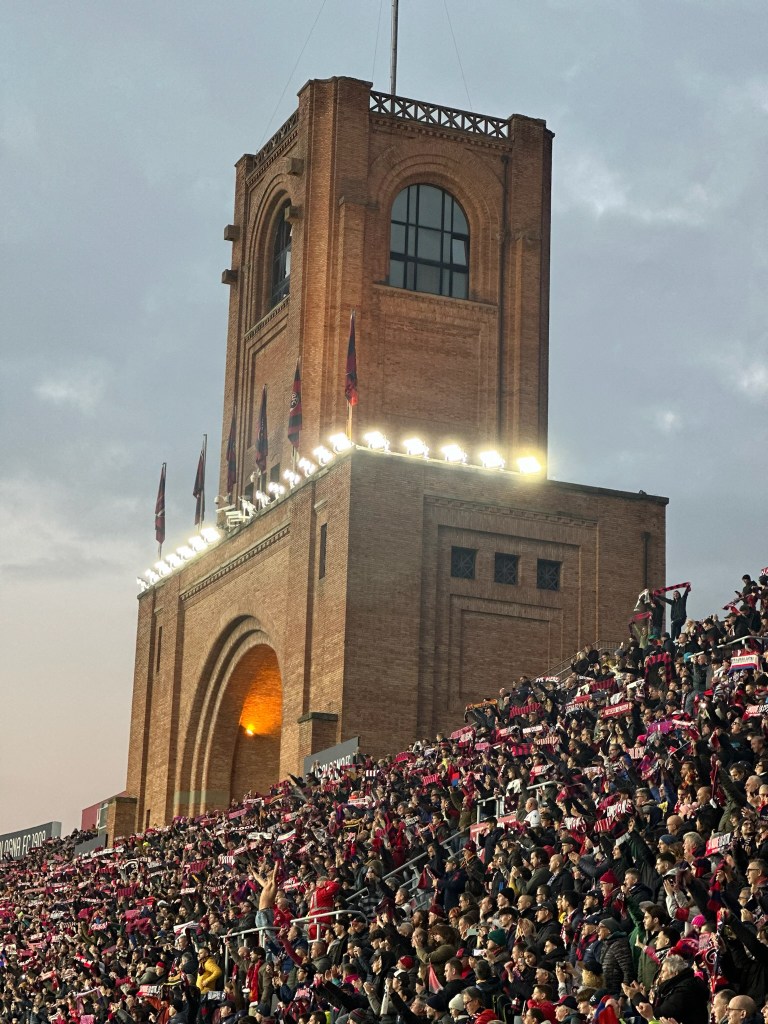 Stadio Renato dall'Ara, Bologna vs. Neapel